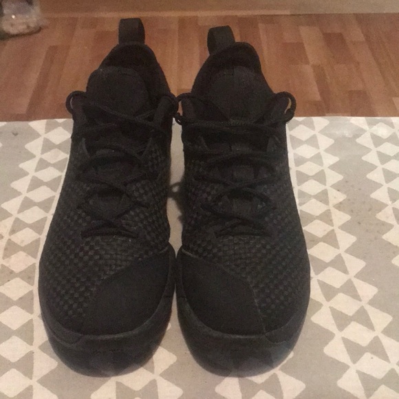 Nike LeBron Xlv Low